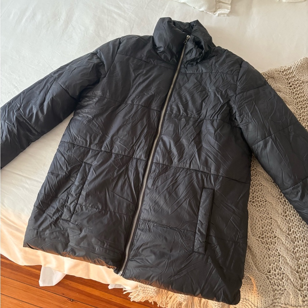 Black puffer jacket | Light puffer jacket with zipper